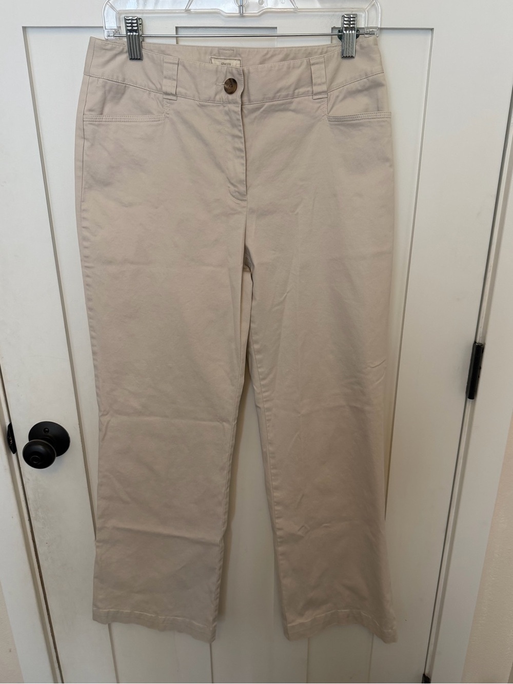 Chico's Women's Beige Chino Pants Straight Leg Mid Rise Size S 4 Classic Khaki